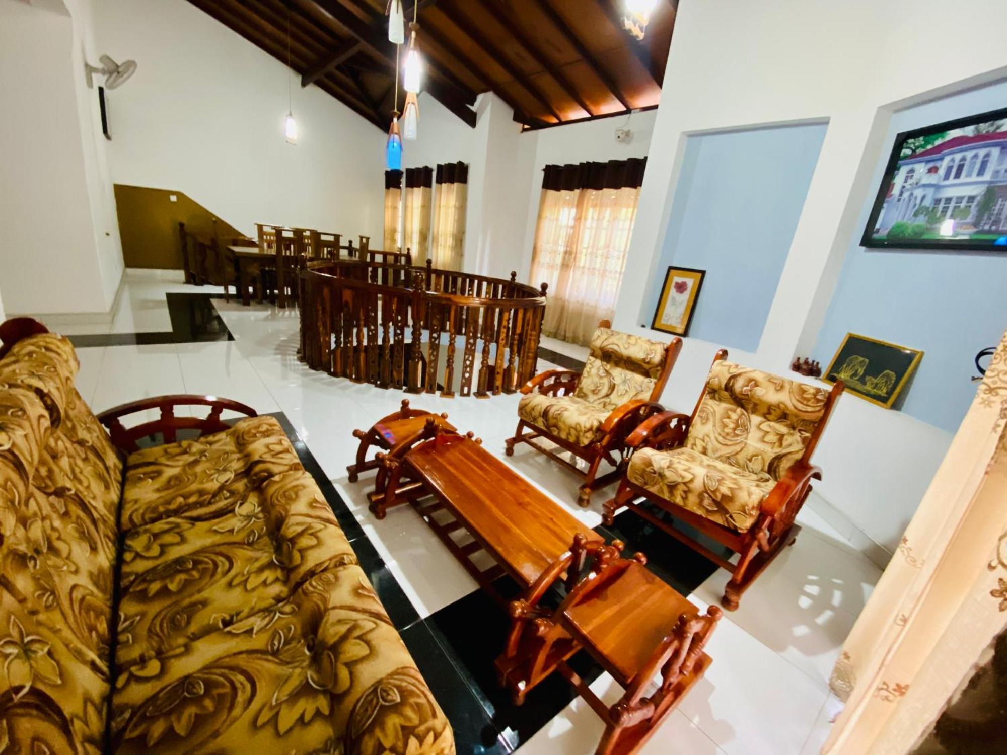 Hotel Montana Rest Anuradhapura Exterior foto